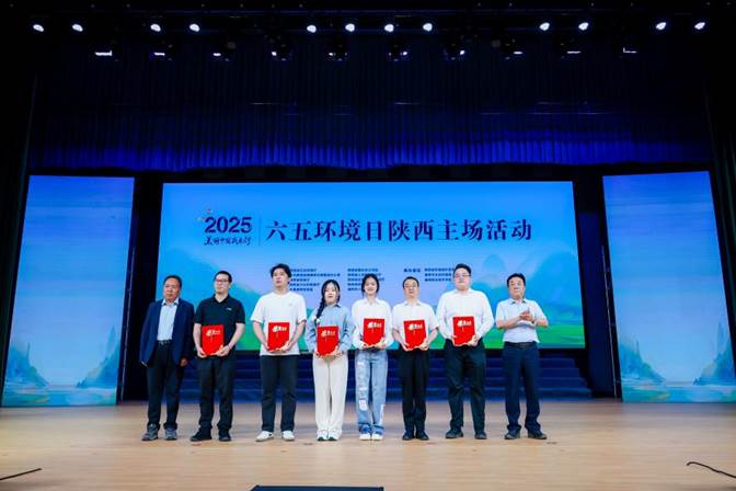 c0839ec17805d925768ce175e62c4ef